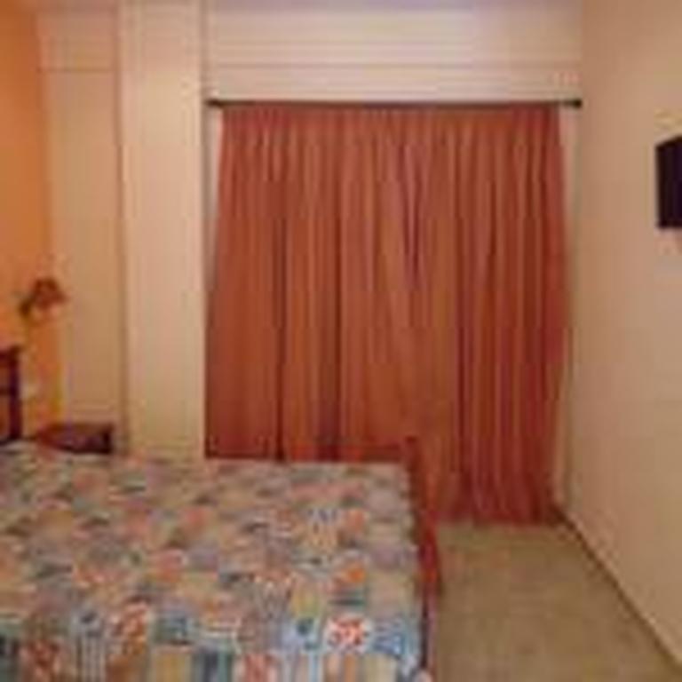 Adonis Beach Hotel Iraklio Exterior foto