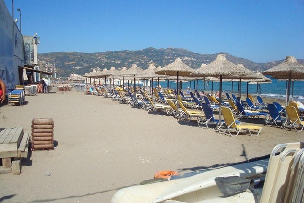 Adonis Beach Hotel Iraklio Exterior foto