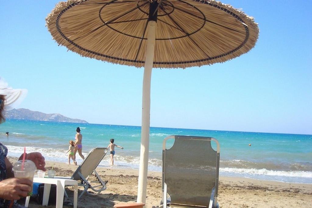 Adonis Beach Hotel Iraklio Exterior foto